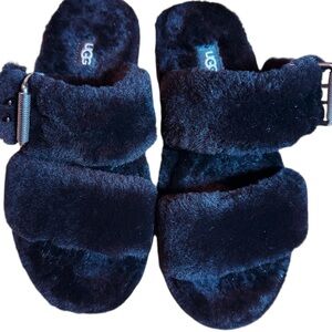 UGG Midnight black Fuzzy Sandals
